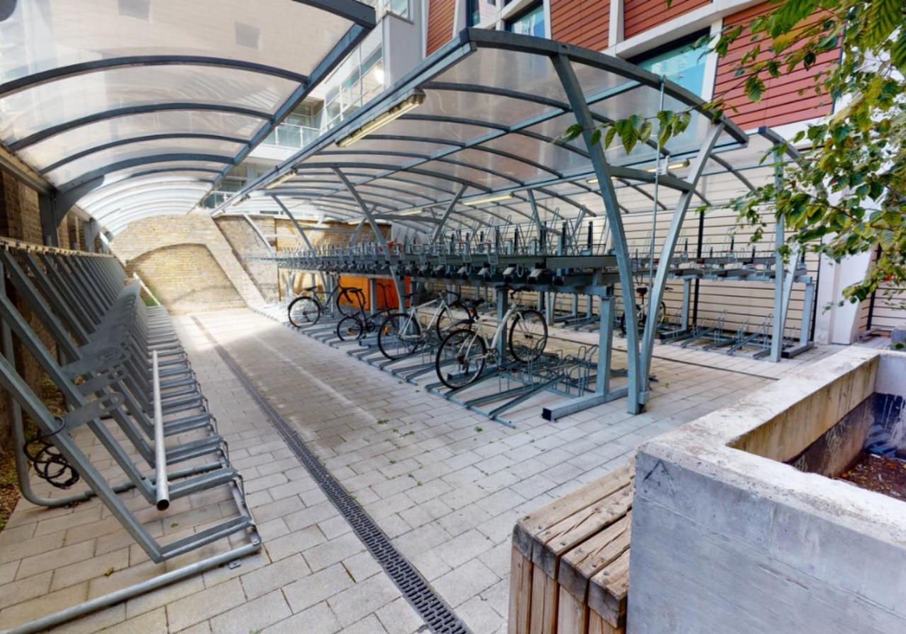 Stunning Aldgate Studio - Free Wifi And Gym! - Iq Aldgate London Bagian luar foto